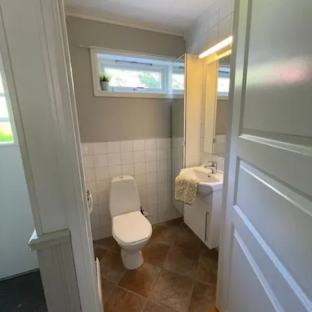 Large With A Lovely Garden, Perfect For Families! *