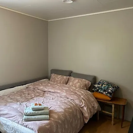 Вілла Large With A Lovely Garden, Perfect For Families!