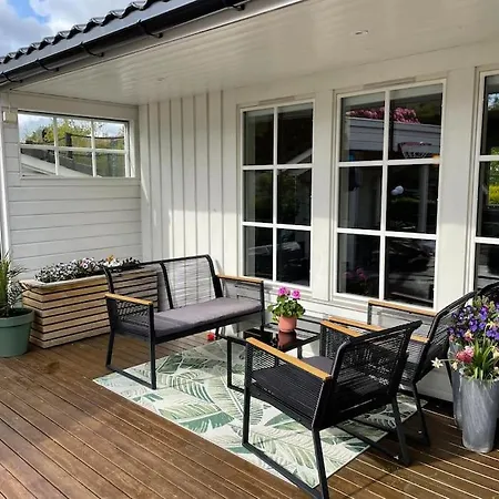 Large With A Lovely Garden, Perfect For Families!