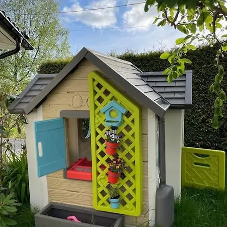 Вілла Large With A Lovely Garden, Perfect For Families! *